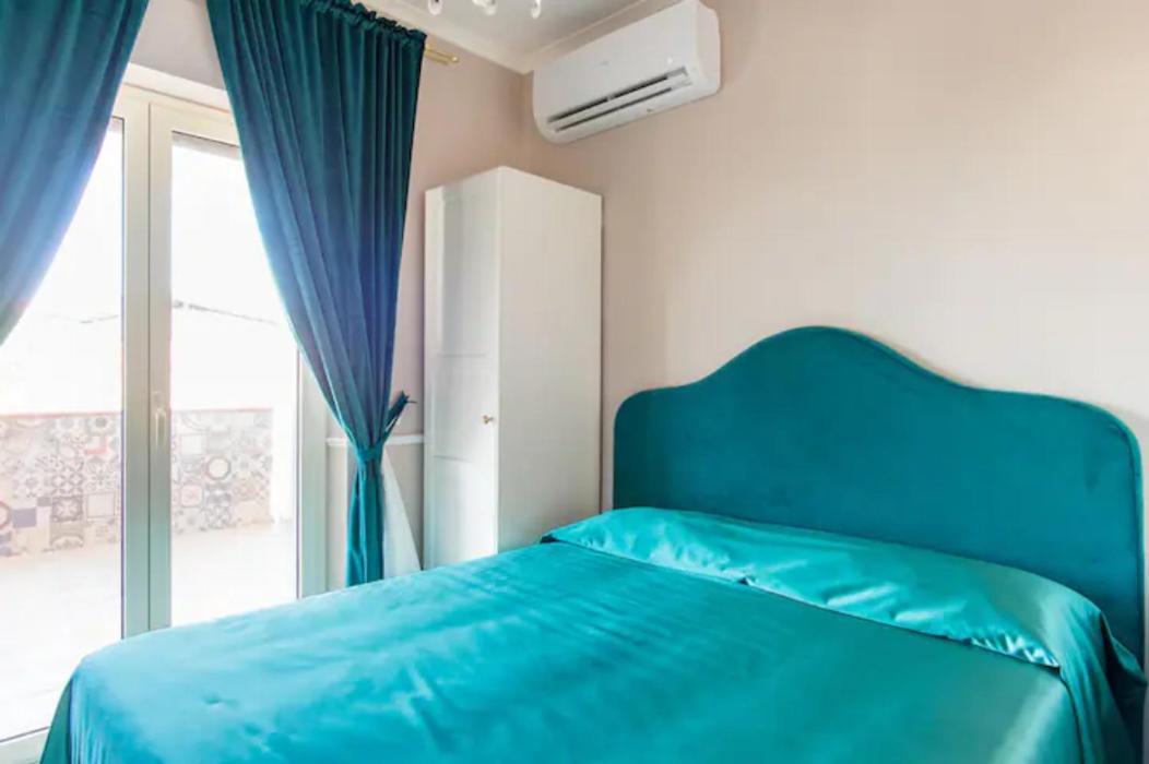 Apartment Naxos Glamour With Terrace, Parking And Etna View